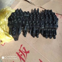 供應(yīng)伊頓多路閥 、液壓閥、用于現(xiàn)代60-7，徐工60、歡迎來電咨詢！