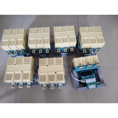 樂(lè)清新迪電氣有限公司 CJ20S-400A鎖