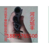 供：鋼絲密封膠條 配電柜密封膠條 鋼絲三復合密封膠條鋼絲車門條