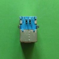 長(zhǎng)安怡越五金 供應(yīng) USB 3.0 BF 90度連接器 五金，塑膠 板端連接器 直銷(xiāo) 歡迎咨詢