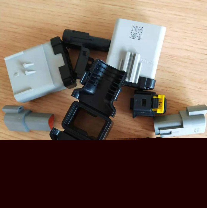 Delphi/德?tīng)柛?5304730連接器