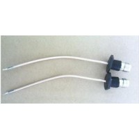 TNC連接器。