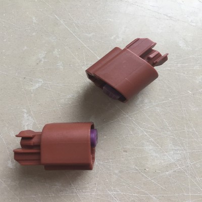 德?tīng)柛elphi汽車(chē)連接器13511132棕