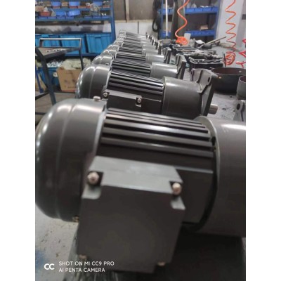 機(jī)械設(shè)備制造廠家專用減速機(jī)|齒輪減