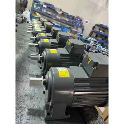 育苗機(jī)專用齒輪減速機(jī)，減速電機(jī)，