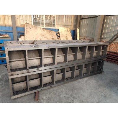 數(shù)控機(jī)床工作臺安裝樣式，機(jī)床床身